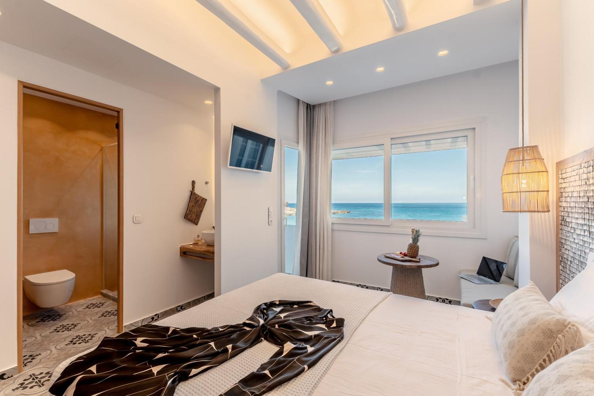 Flèria Seaview Suites Naxos City Extérieur photo